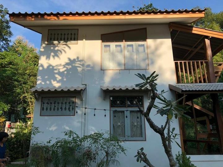 Paiyannoi Guesthome Chiang Mai Buitenkant foto